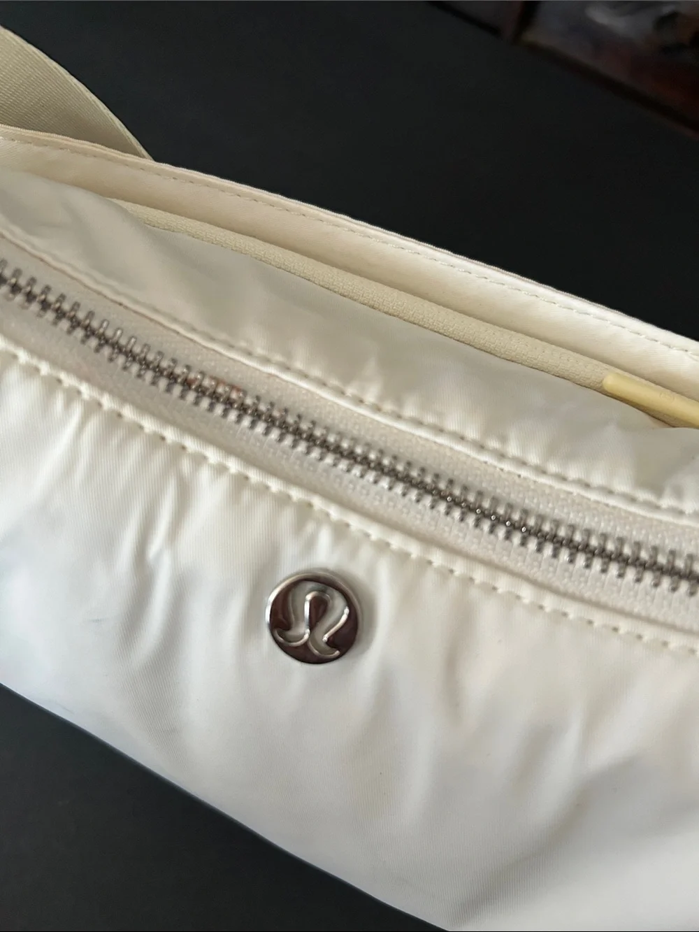 lululemon athletica cream shoulder